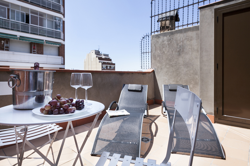 adn 41 apartment barcelona terrace 4 ADN building   Apartments in Barcelona ideal for a relaxing holiday 
