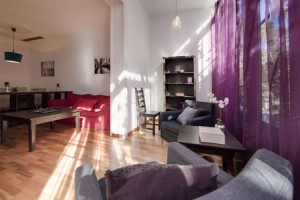 alibei1apartment-livingroom3_b