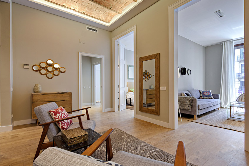 barcelona plaza suites apartment barcelona living room2 World Travel Awards   Spains Leading Serviced Apartment Brand 2015